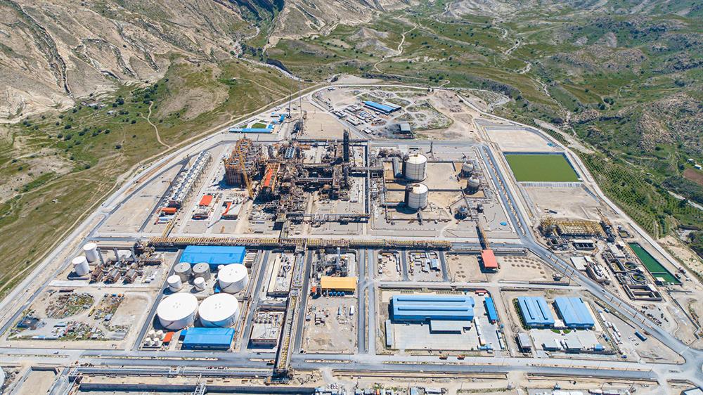 پیگیری انتقال حساب‌های بانکی پتروشيمی‌های اتیلن و پليمر به گچساران