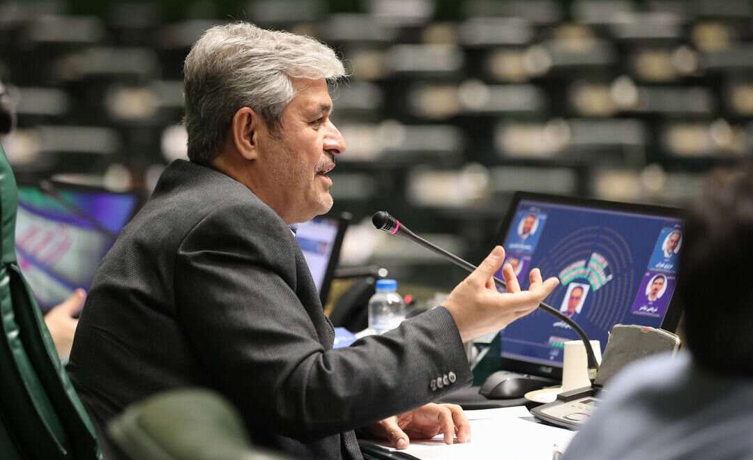 تاجگردون مجدداً ریاست کمیسیون برنامه و بودجه را بر عهده گرفت